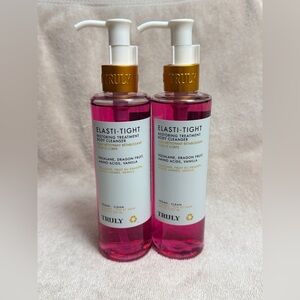 TRULY Elasti-Tight Body Dragonfruit Squalane Vanilla Cleanser Duo